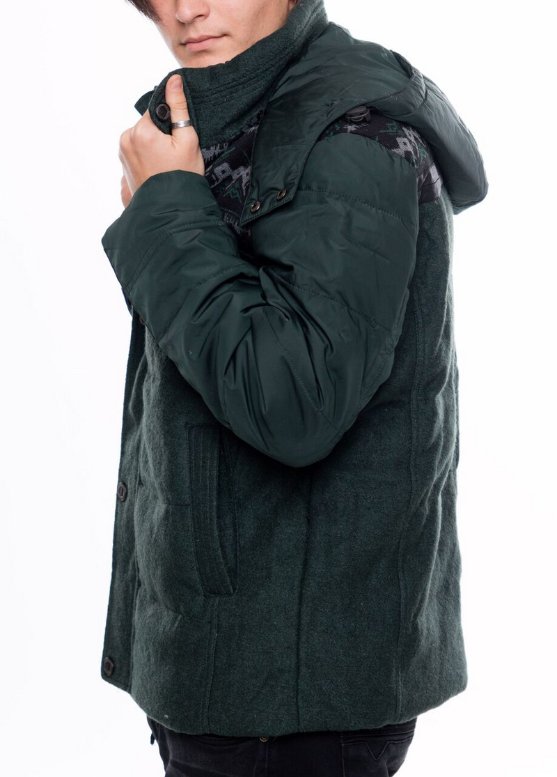 НОВО зимно мъжко яке с качулка в зелен цвят