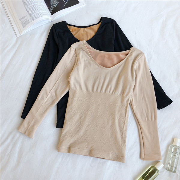 Női blúz Karcsú modell puha béléssel, három színben