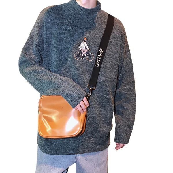 Modern férfi pulóver három színben hímzéssel