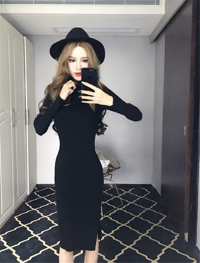 Stílusos női téli ruha polo gallérral, két színben