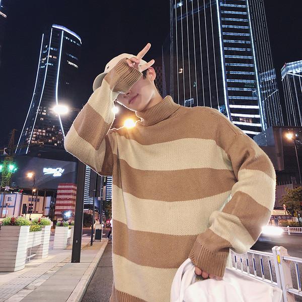 Alkalmi férfi pulóver magas gallérral, két színben