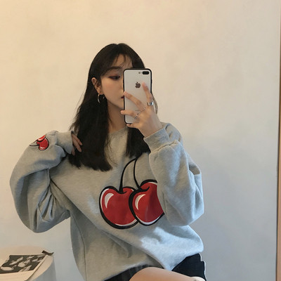 Női blúz több színű mintával