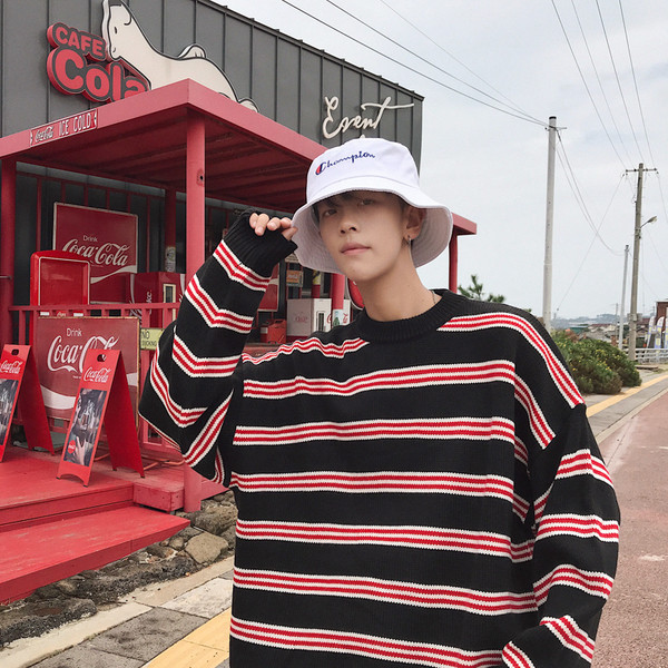 Lezser csíkos férfi pulóver három színben - széles modell