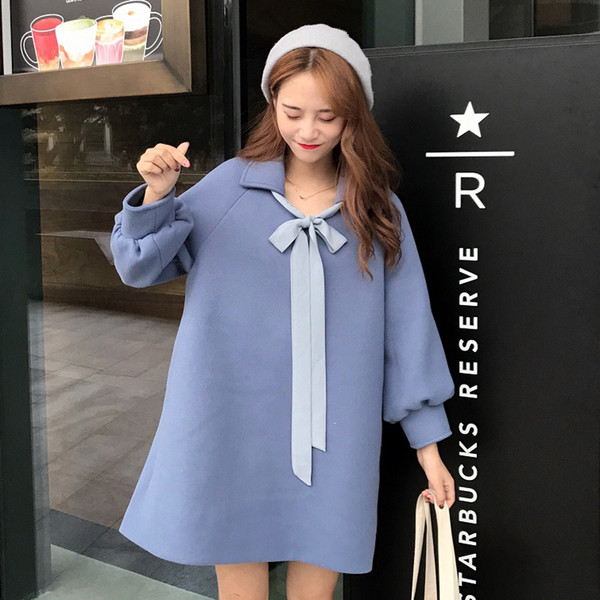 Vastag női ruha nyakkendővel több színben