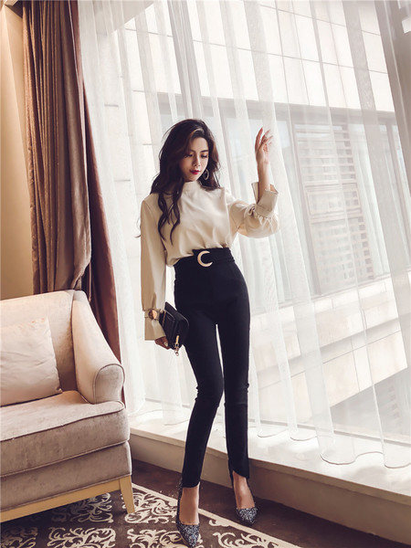 Stílusos női ing, ujján metán díszítéssel, két színben