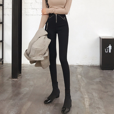 Актуален дамски клин Slim модел с висока талия и ципове в черен цвят