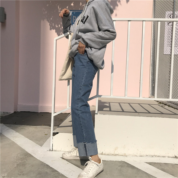 Alkalmi női farmer kék színben - széles modell