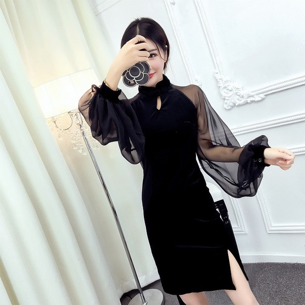 Női fekete ruha öko velúrból, érdekes ujjakkal