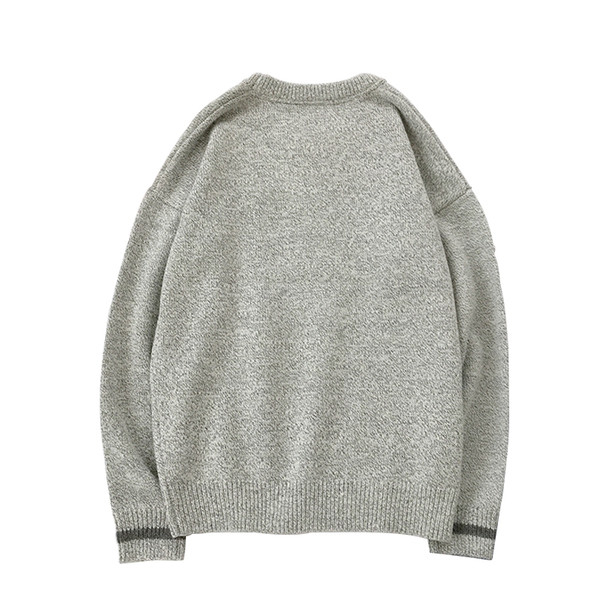 Modern, vastag férfi pulóver rátéttel, három színben