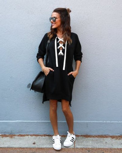 Új Sport-casual női ruha nyakkendővel több színben