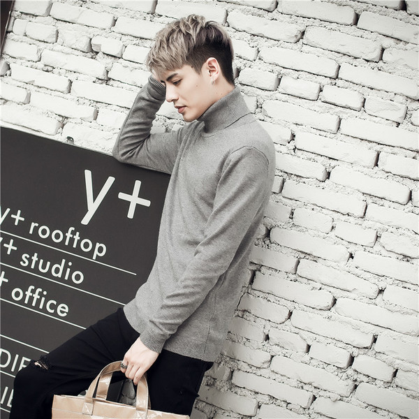 Stílusos férfi pulóver különböző színekben