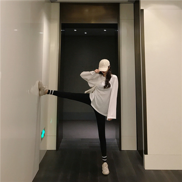 Jambiere de dama din bumbac de culoare neagra cu talie elastica