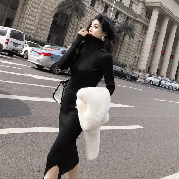 Modern női ruha pólógallérral, három színben