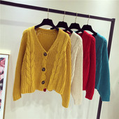 Vastag női mellény V-nyakkal több színben