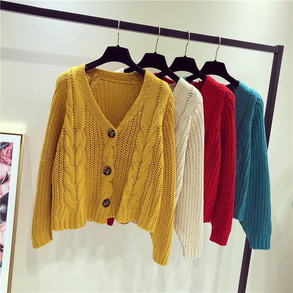 Vastag női mellény V-nyakkal több színben