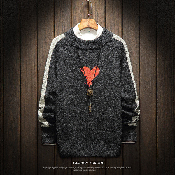 Modern férfi pulóver rátéttel és oldalszalagokkal