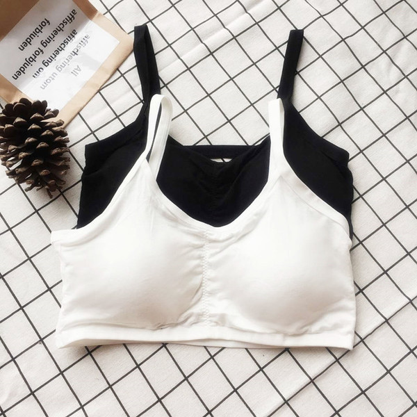 Καθημερινή μπουζούλα με ενδιαφέρουσα πλάτη σε λευκό και μαύρο χρώμα