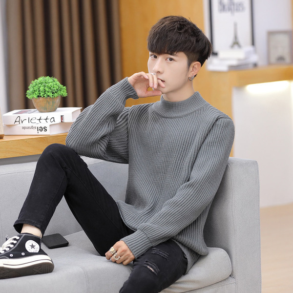 Alkalmi férfi egyszerű pulóver több színben