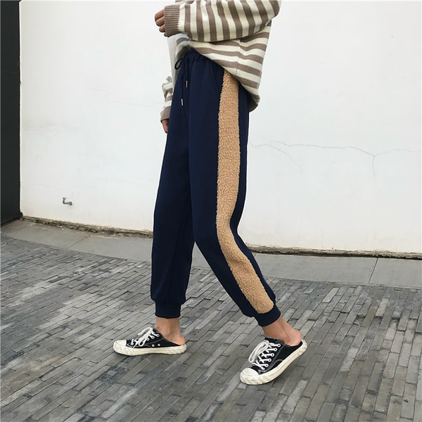 Alkalmi női nadrág gumírozott derékkal és plüss szegéllyel három színben