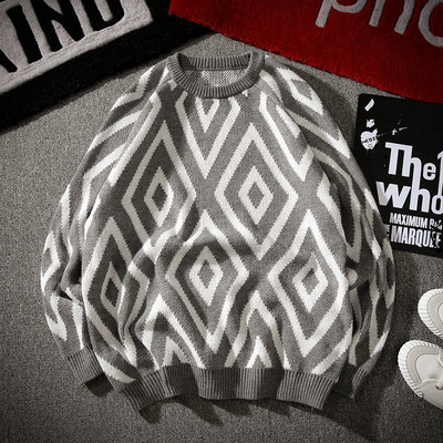 Αντρικά μοντέρνα πουλόβερ σε τρία χρώματα