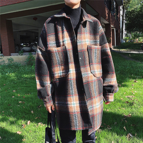 Modern férfi kockás kabát nagy zsebekkel, három színben