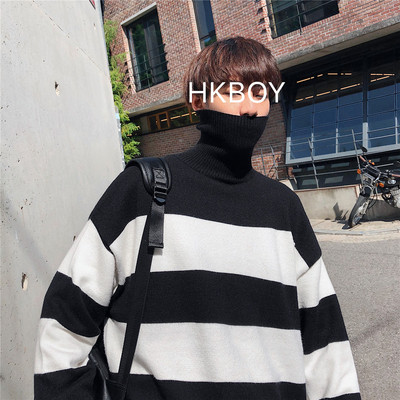 Modern férfi pulóver magas gallérral, három színben