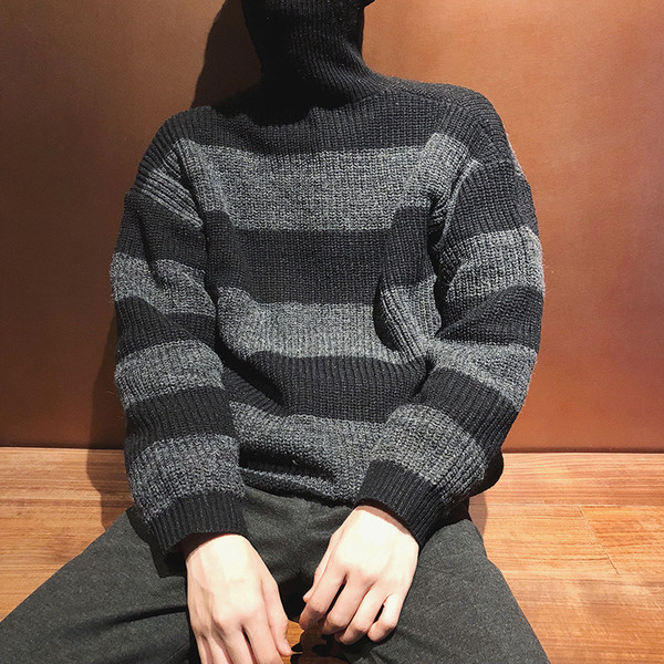 Alkalmi férfi téli pulóver magas gallérral, három színben