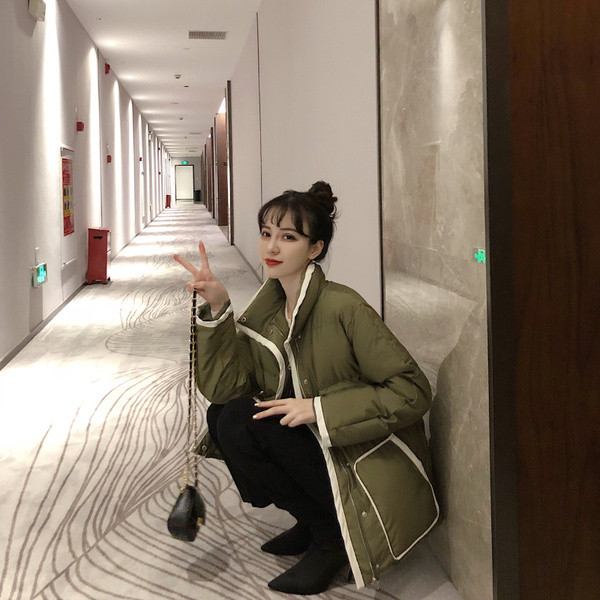 Geaca de dama cu decolteu O in doua culori