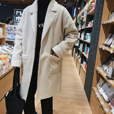 Модерно мъжко палто с мека подплата и джобове в два  цвята