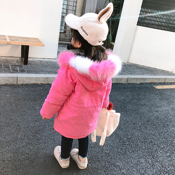 Stílusos gyerek rózsaszín kabát lányoknak, pehely kapucnival