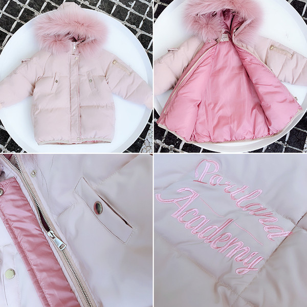 Modern gyerekkabát három színben, pehely kapucnival