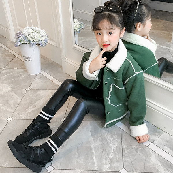 Gyerek modern rövidkabát lányoknak többféle színben