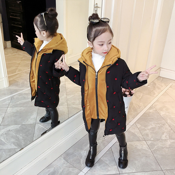 Jachetă modernă pentru fete pentru copii în negru