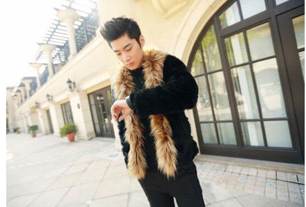 Зимно мъжко палто с пухена яка в черен цвят