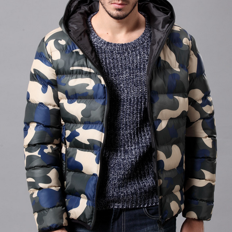 Alkalmi férfi kabát kapucnival, terepszínű mintával, három színben