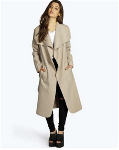 Stílusos női kabát hosszú modell több színben