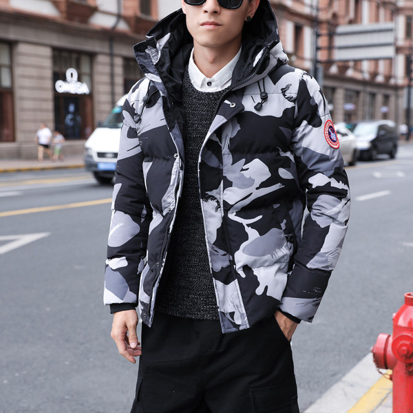 Jacheta de camuflaj pentru barbati cu gluga in doua culori