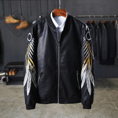 Modern férfi kabát eko bőrből színes fekete hímzéssel