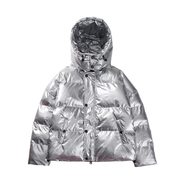 Jelenlegi téli kabát két színben, férfiaknak és nőknek egyaránt