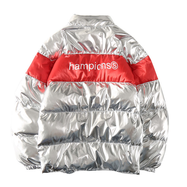 Hétköznapi téli kabát felirattal, férfiaknak és nőknek egyaránt