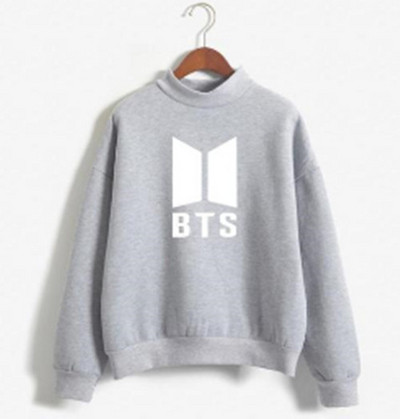 Sport-alkalmi női blúz O-nyakkal és felirattal több színben