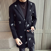 Elegáns férfi kabát hímzéssel - két modell