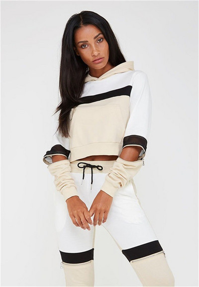 Sport-alkalmi női szett két színben, beleértve a leggingst és egy kapucnis blúzt