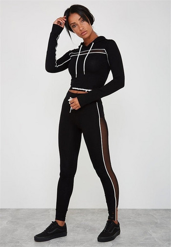 Дамски спортен комплект включващ суичър и клин в три цвята