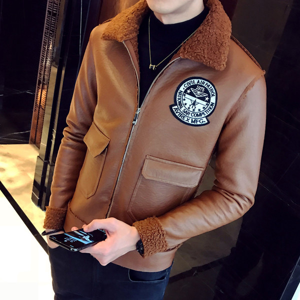 Modern férfi kabát eko bőrből két színben emblémával