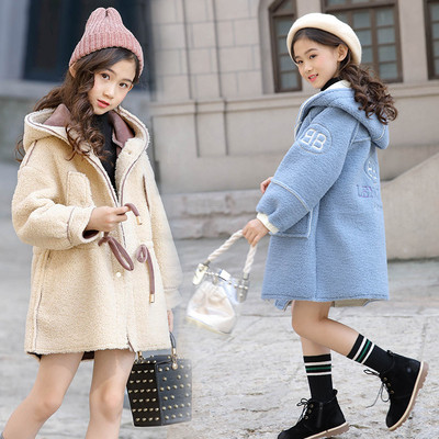 Модерно детско палто за момичета в два модела