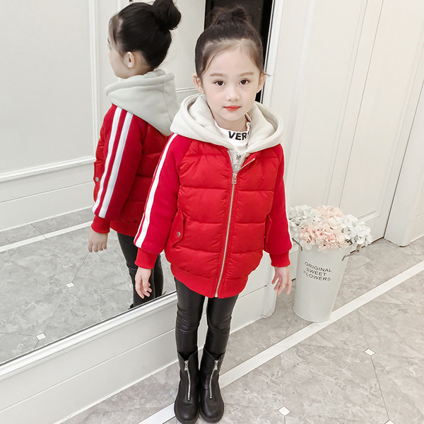 Gyerekkabát lányoknak két színben - fekete és piros