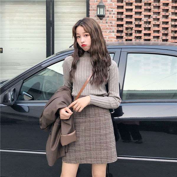 Női téli kockás szoknya