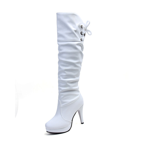 Стилни дамски ботуши от еко кожа в черен и бял цвят с 10 см ток