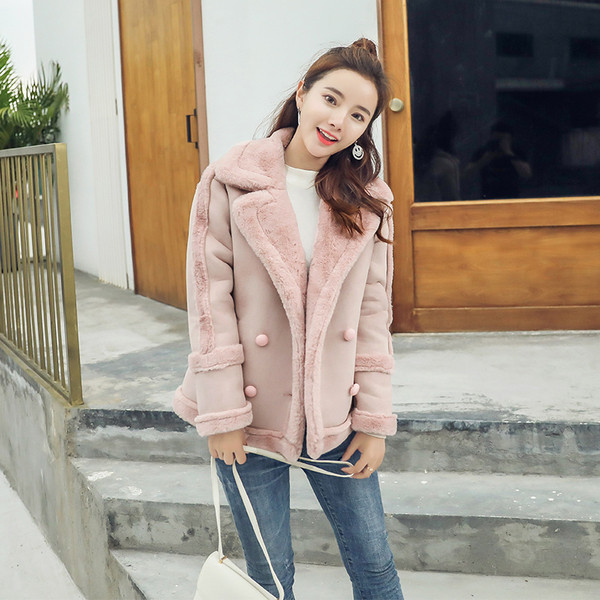 Palton scurt de dama modern cu guler in forma de V si buzunare in doua culori